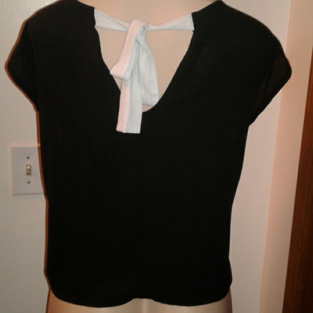 ☆Zenana Outfiters Blouse☆